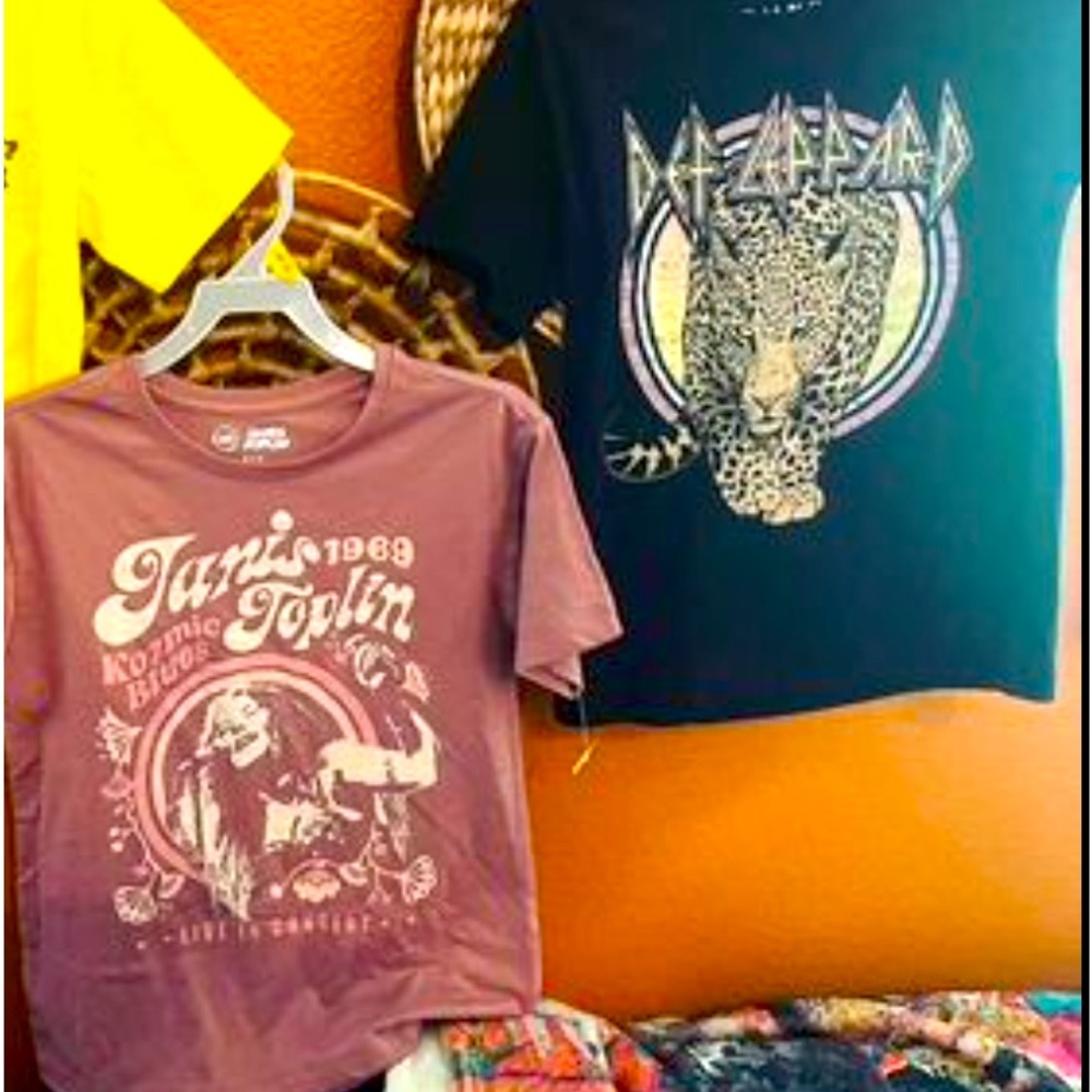 ⭐️ NWT VARIOUS KIDS ROCK BAND CLOTHING LOTS SIZE 7/8 DEF LEPPARD